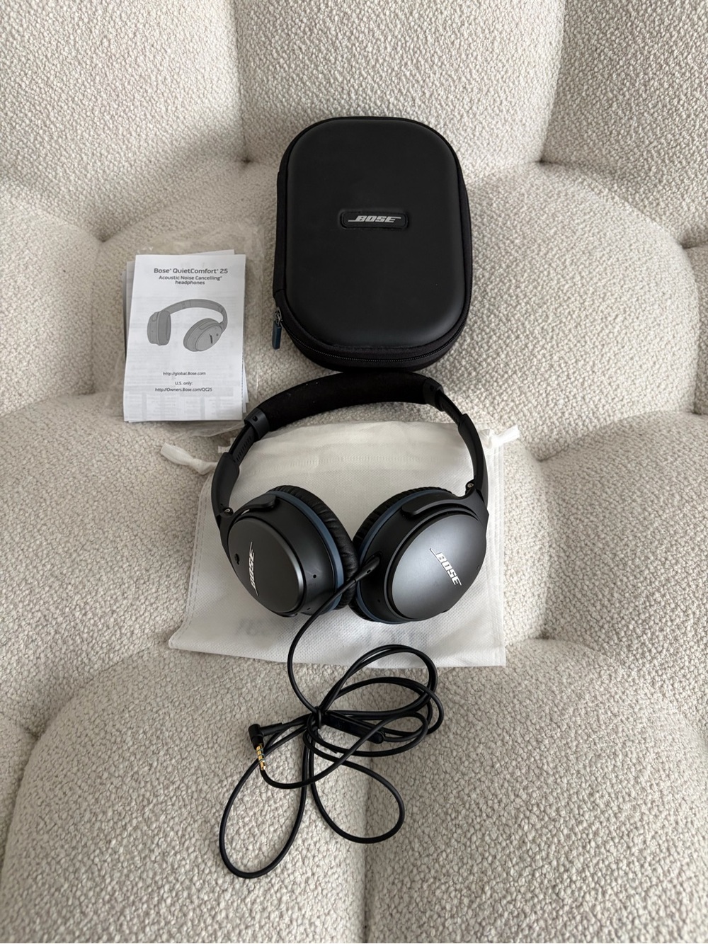 Bose QuietComfort 25 Acoustic Noise Cancelling Headphones (Black)